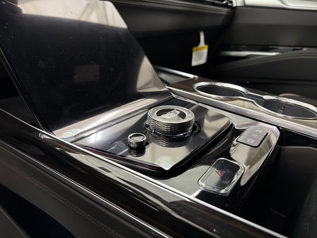 New 2026 Cadillac Escalade Luxury w/ Touring Package image 24