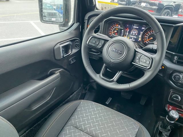 New 2026 Jeep Gladiator Mojave w/ Safety Group AWD/4WD image 31