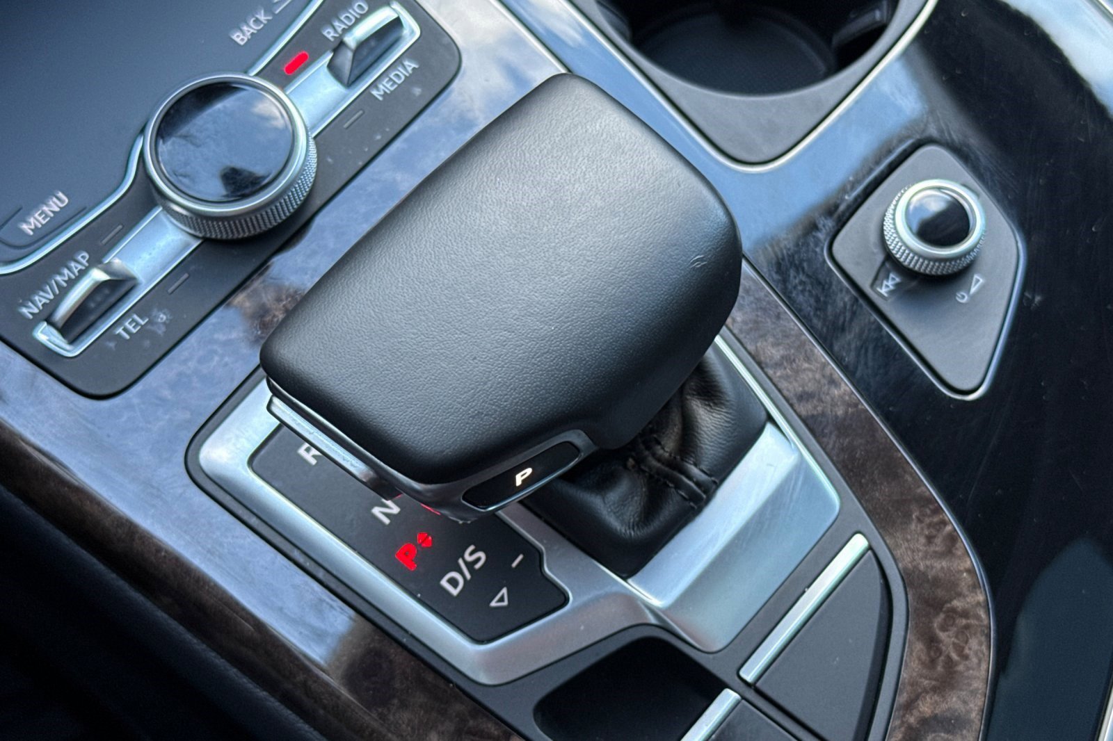 Used 2018 Audi Q7 3.0T Prestige image 27