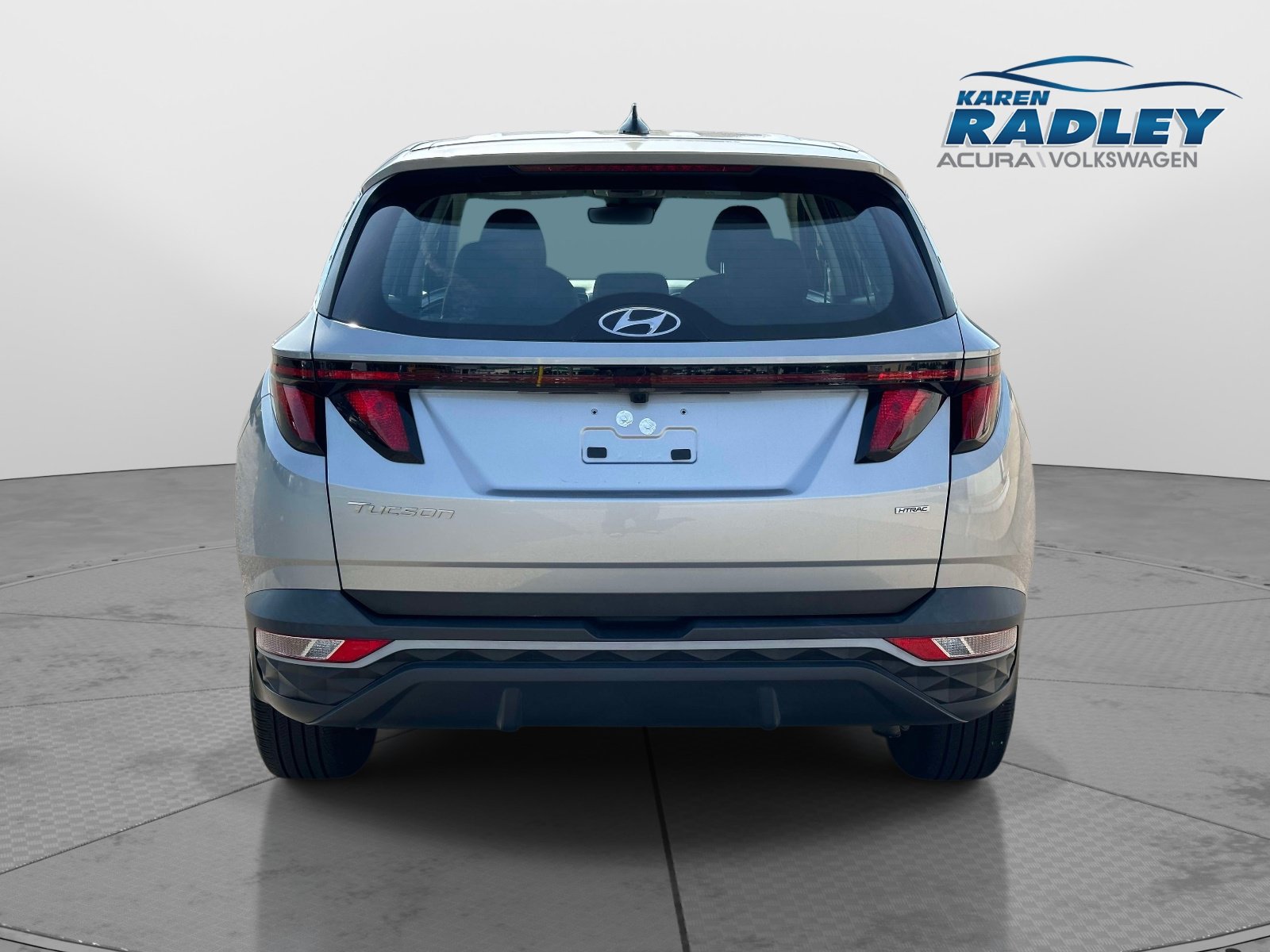 Used 2024 Hyundai Tucson SE AWD/4WD image 3