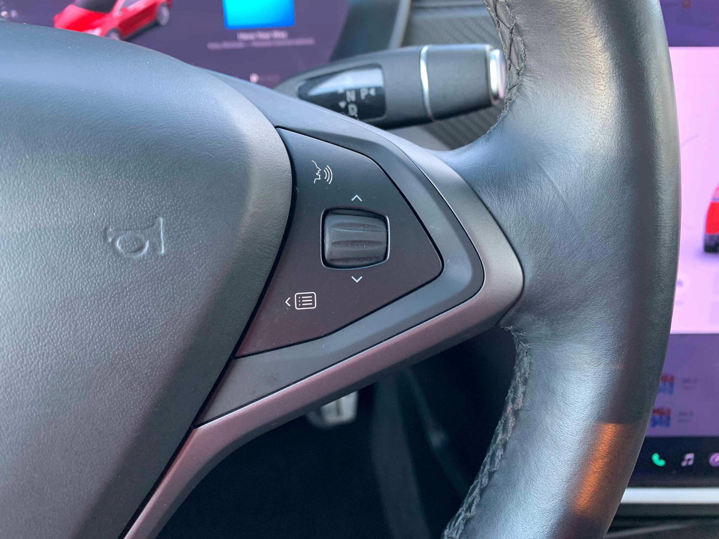 Used 2020 Tesla Model X Performance image 8