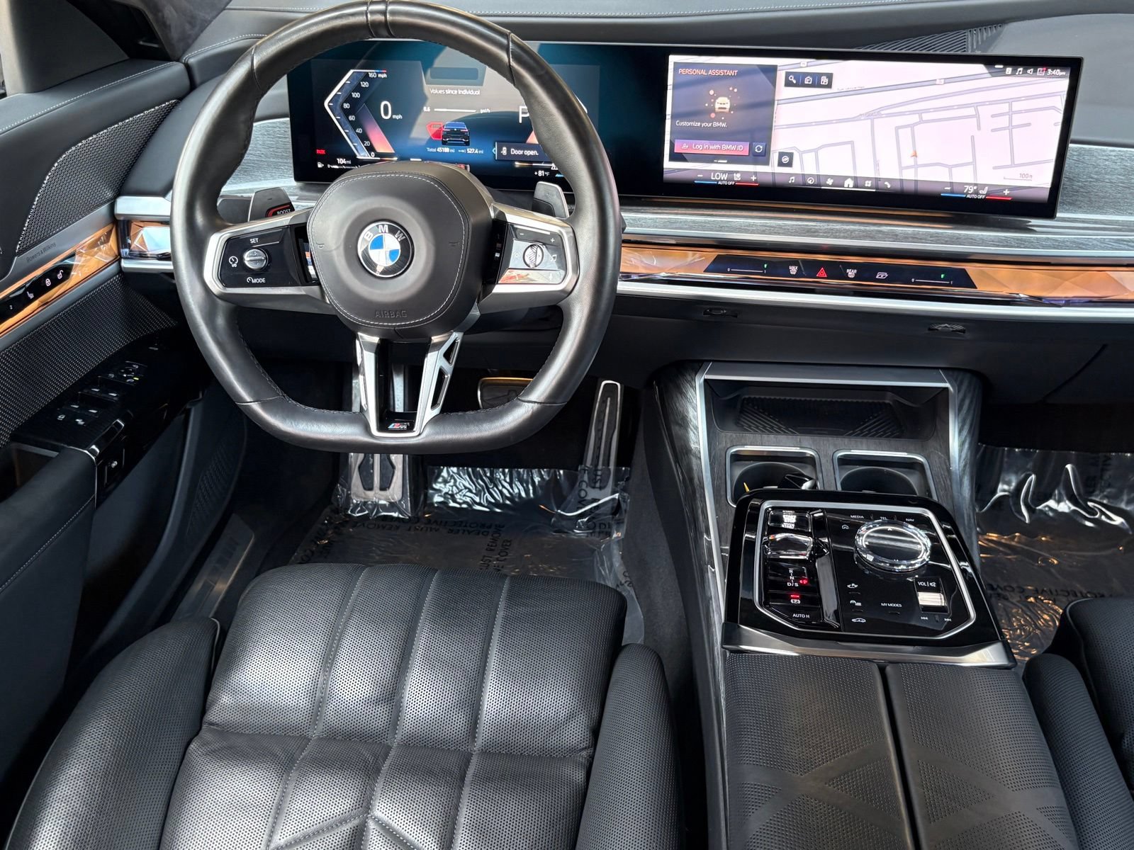 Used 2023 BMW 760i xDrive AWD/4WD image 14