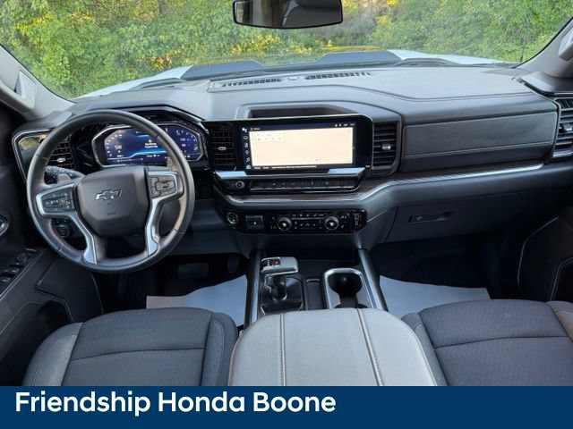 Used 2024 Chevrolet Silverado 1500 LT Trail Boss AWD/4WD image 44