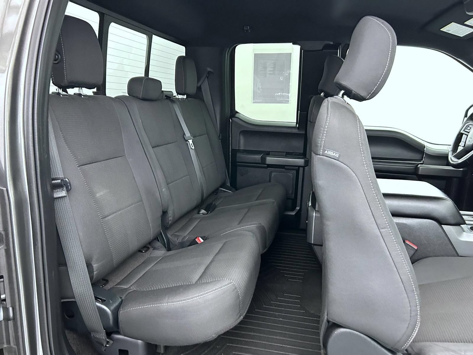 Used 2016 Ford F150 XLT w/ Equipment Group 302A Luxury AWD/4WD image 18