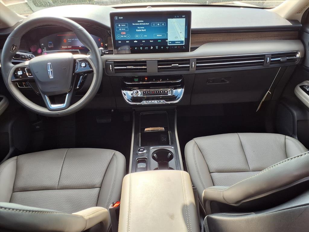 New 2026 Lincoln Corsair Reserve image 4