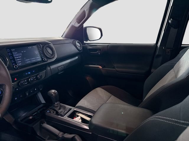 Used 2023 Toyota Tacoma TRD Sport w/ Advanced Technology Package image 23