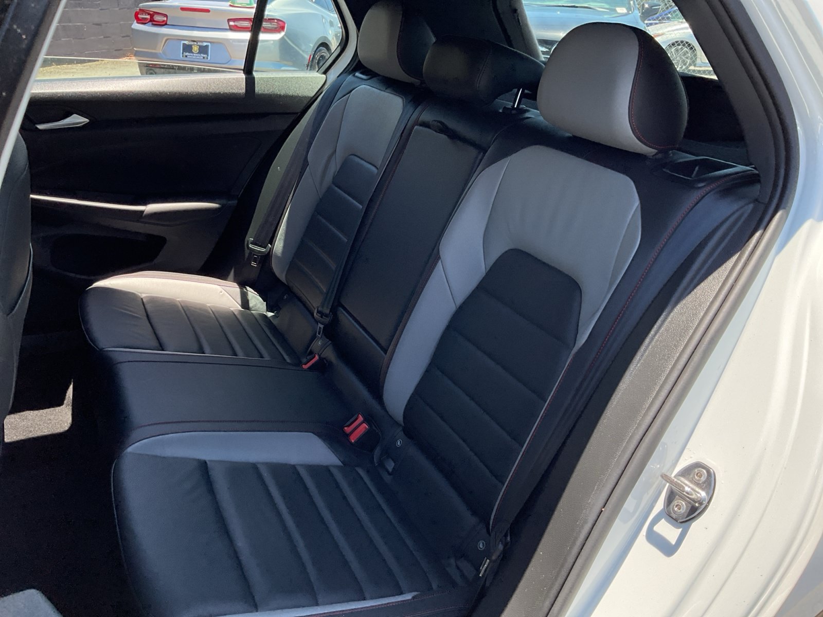Used 2022 Volkswagen GTI SE w/ SE Leather Package FWD image 19