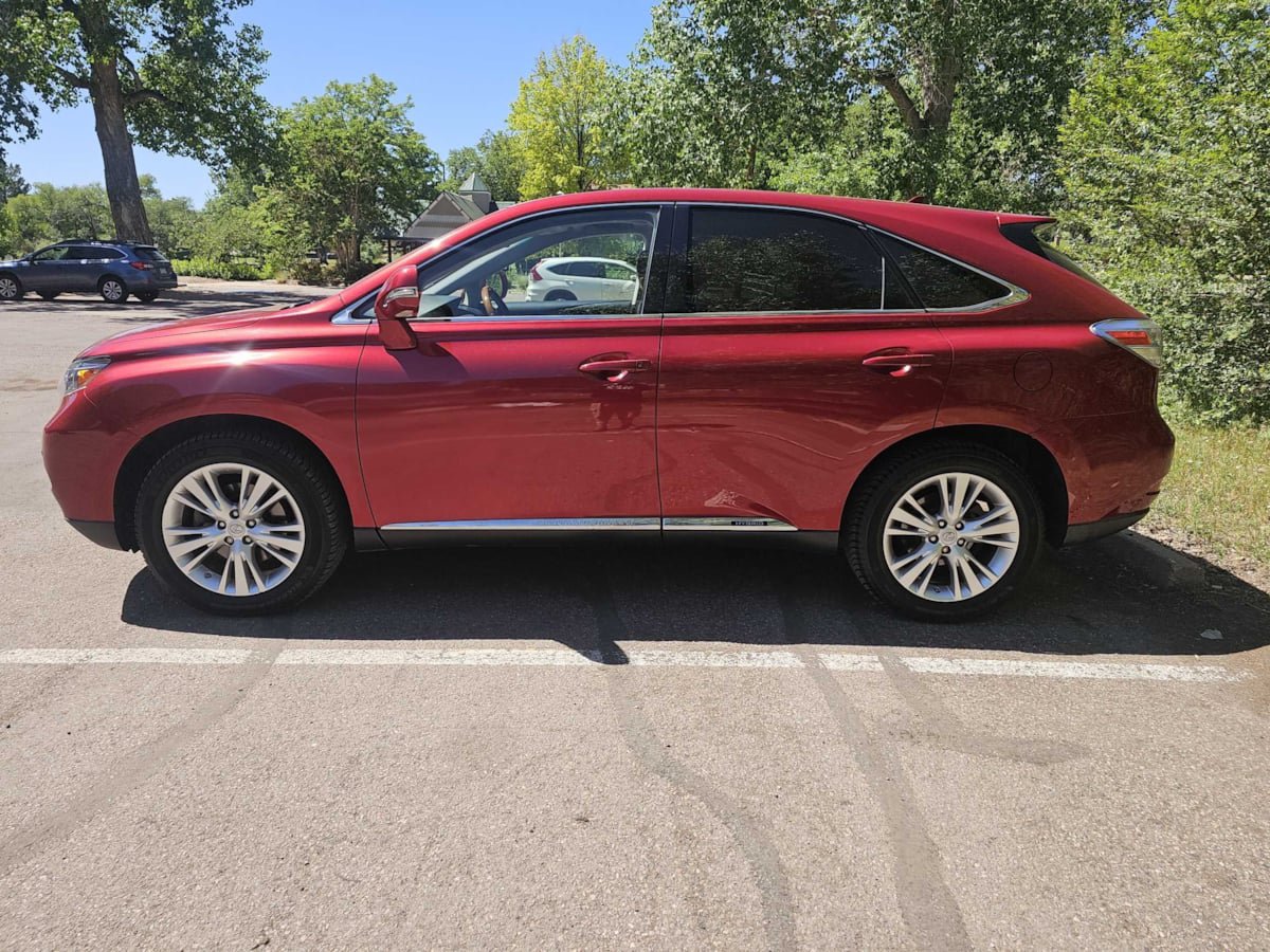 Used 2010 Lexus RX 450h 2WD w/ Premium Pkg image 2