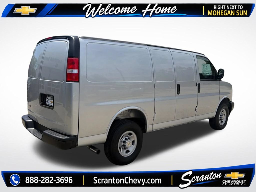New 2026 Chevrolet Express 3500 w/ Driver Convenience Package RWD image 6