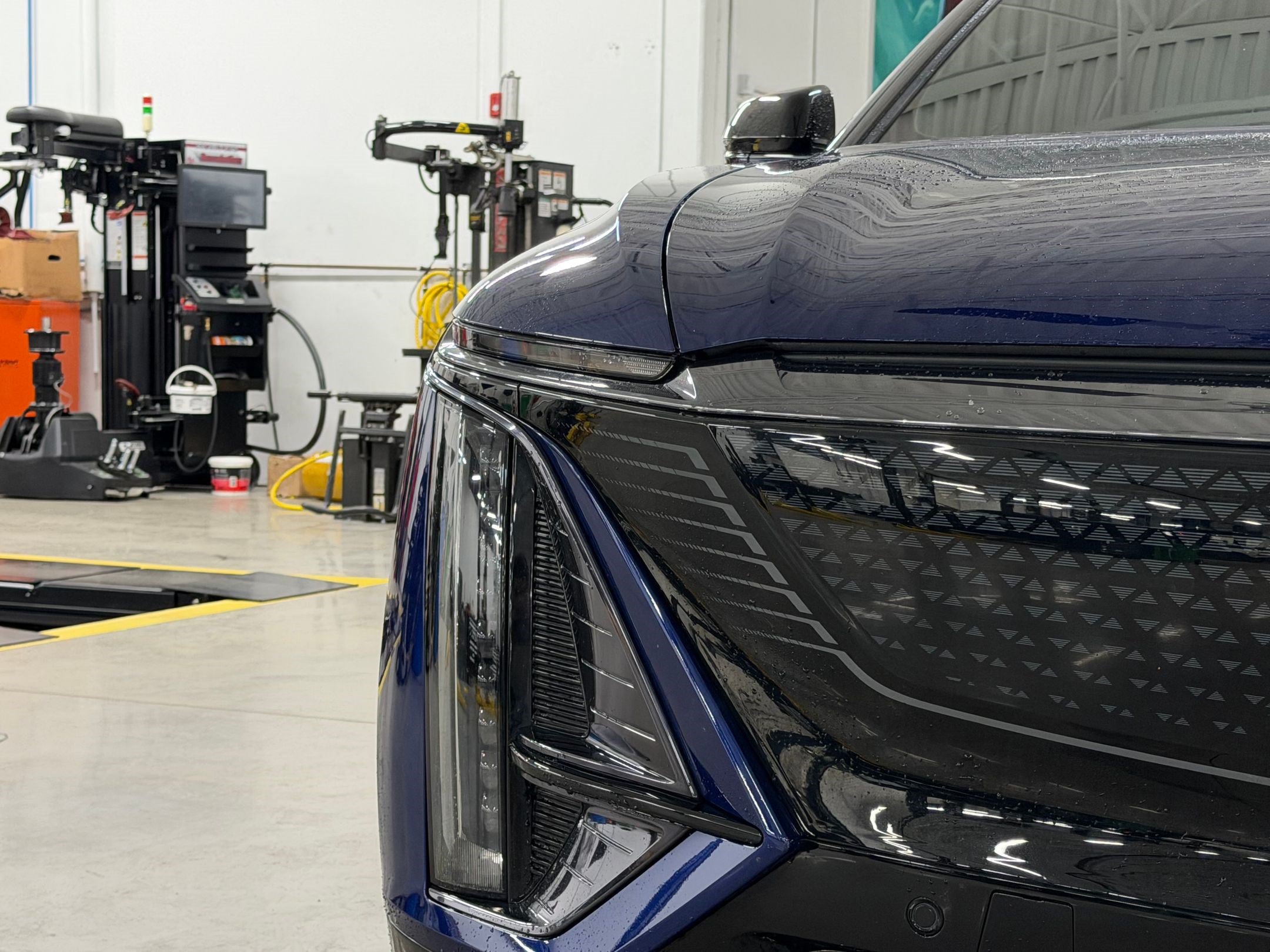 Certified 2024 Cadillac Lyriq Sport RWD image 12