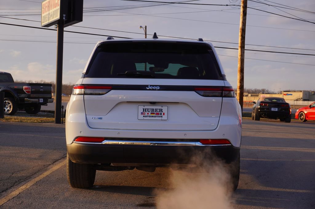 Used 2022 Jeep Grand Cherokee Limited 4xe image 6