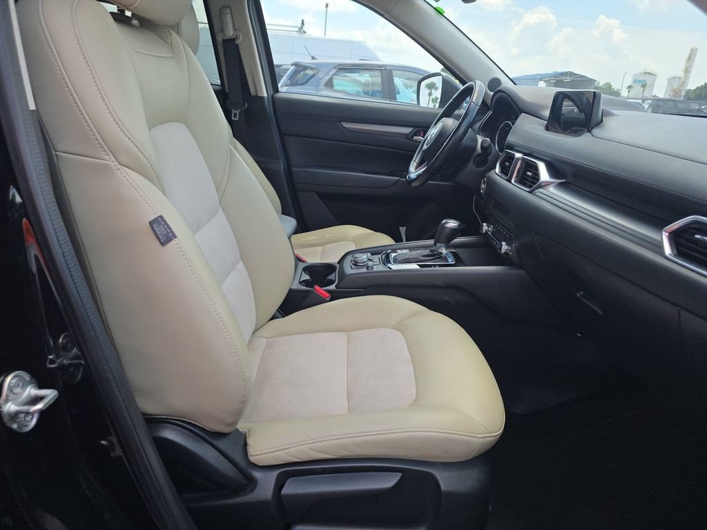Used 2019 MAZDA CX-5 Touring FWD image 3