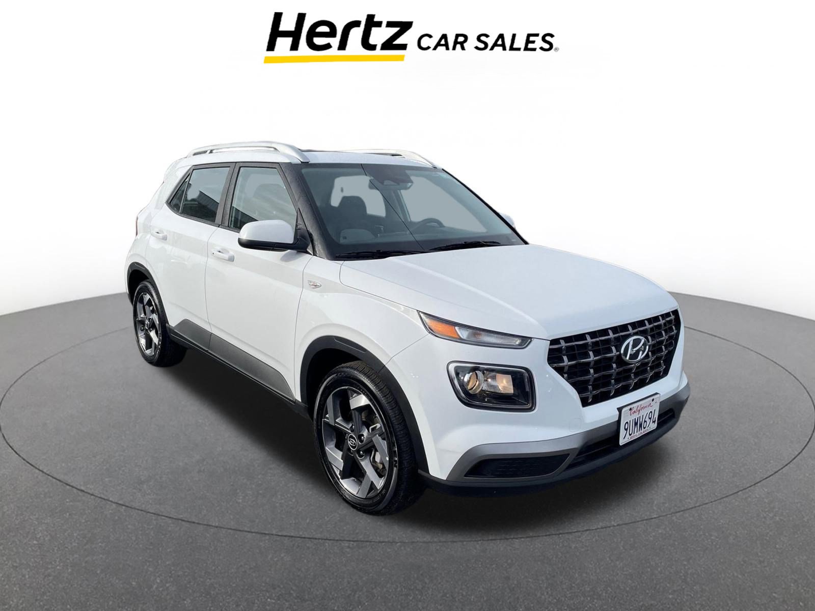 Used 2025 Hyundai Venue SEL image 1