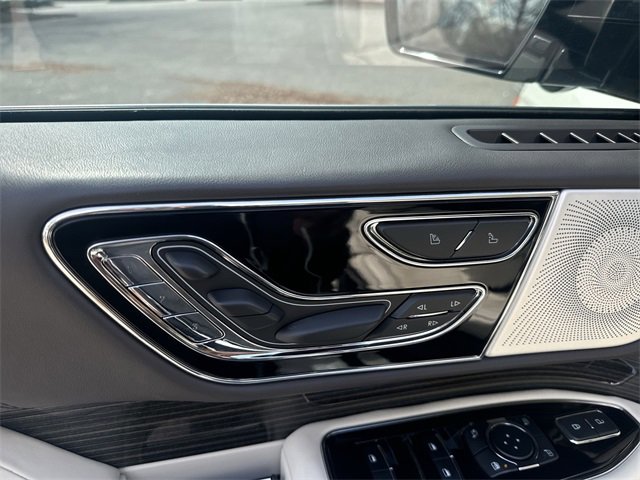 Certified 2024 Lincoln Navigator Black Label image 12