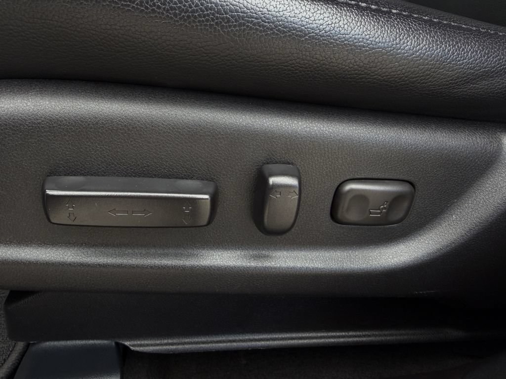 Used 2017 Acura RDX FWD image 25