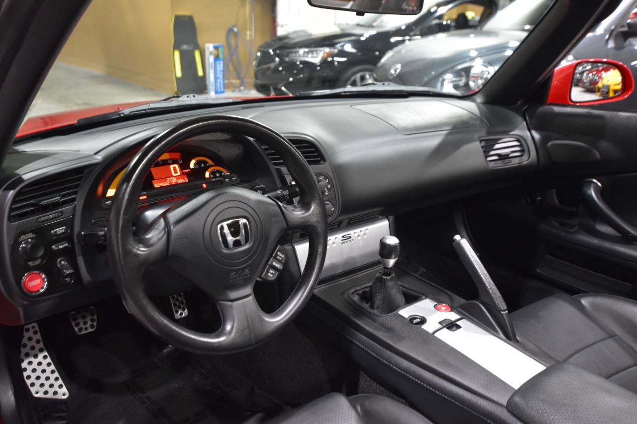 Used 2004 Honda S2000 image 20