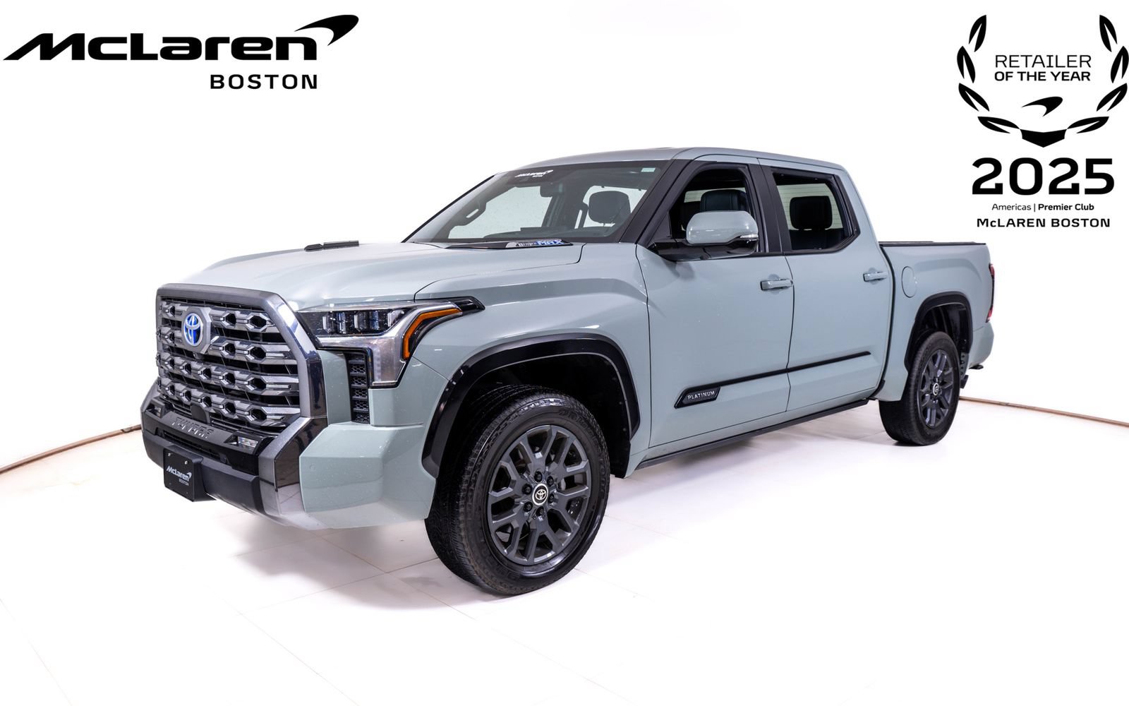 Used 2024 Toyota Tundra Platinum AWD/4WD image 1