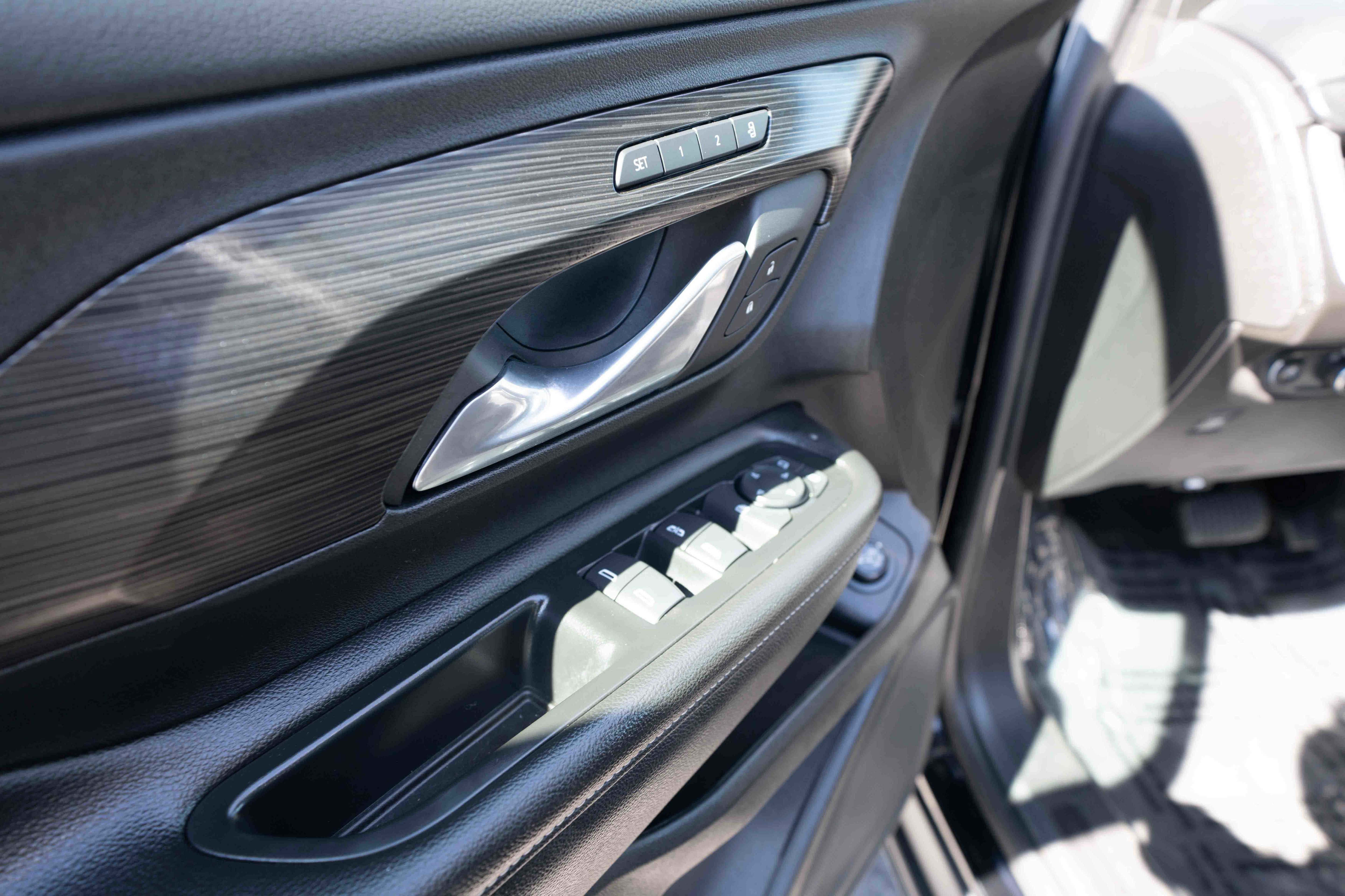 Used 2022 GMC Terrain SLT image 7