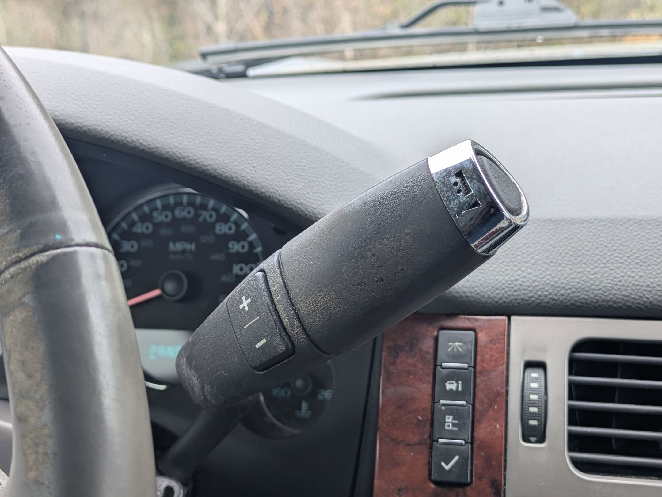 Used 2013 Chevrolet Tahoe LTZ image 15