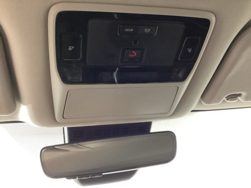 Used 2024 Toyota Grand Highlander AWD image 17