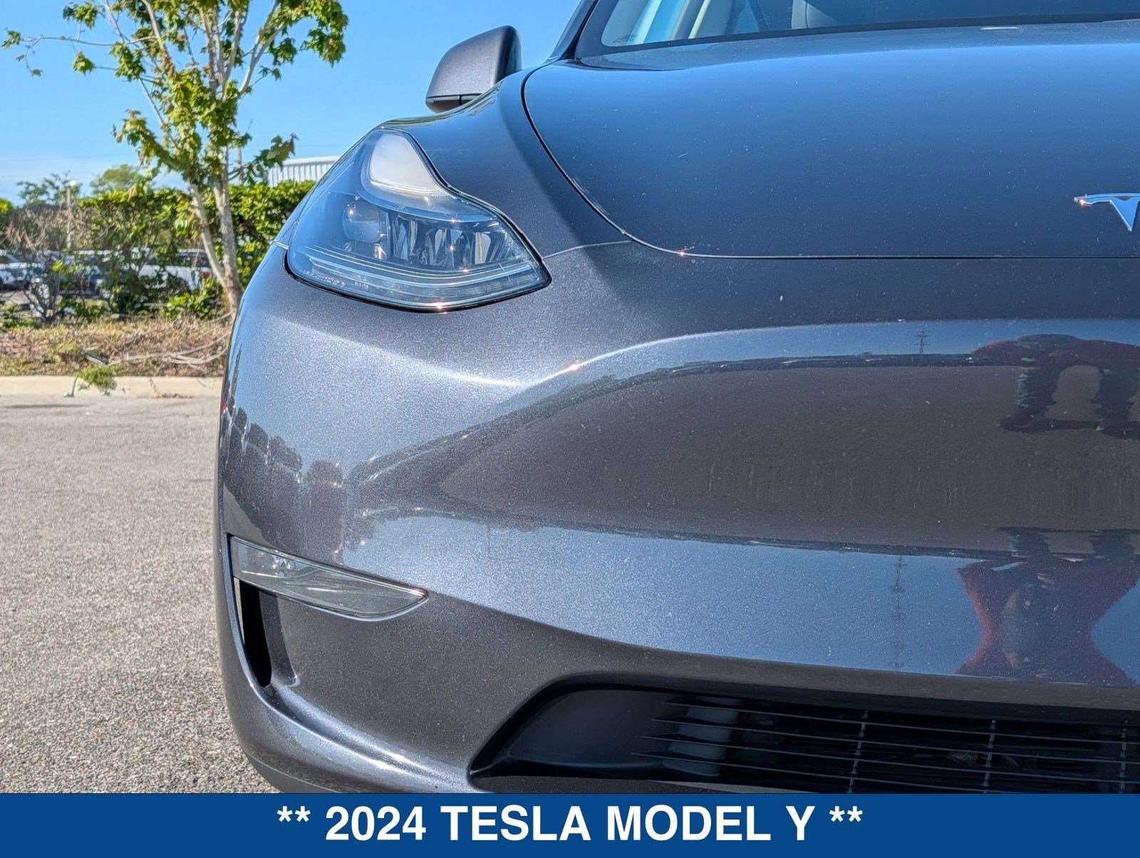 Used 2024 Tesla Model Y Long Range image 9