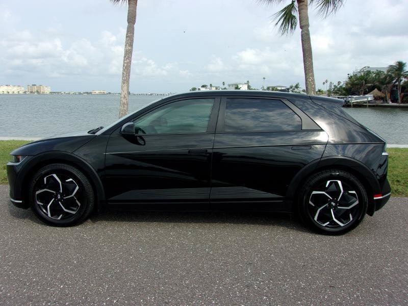 Used 2022 Hyundai Ioniq 5 SEL w/ Cargo Package RWD image 12