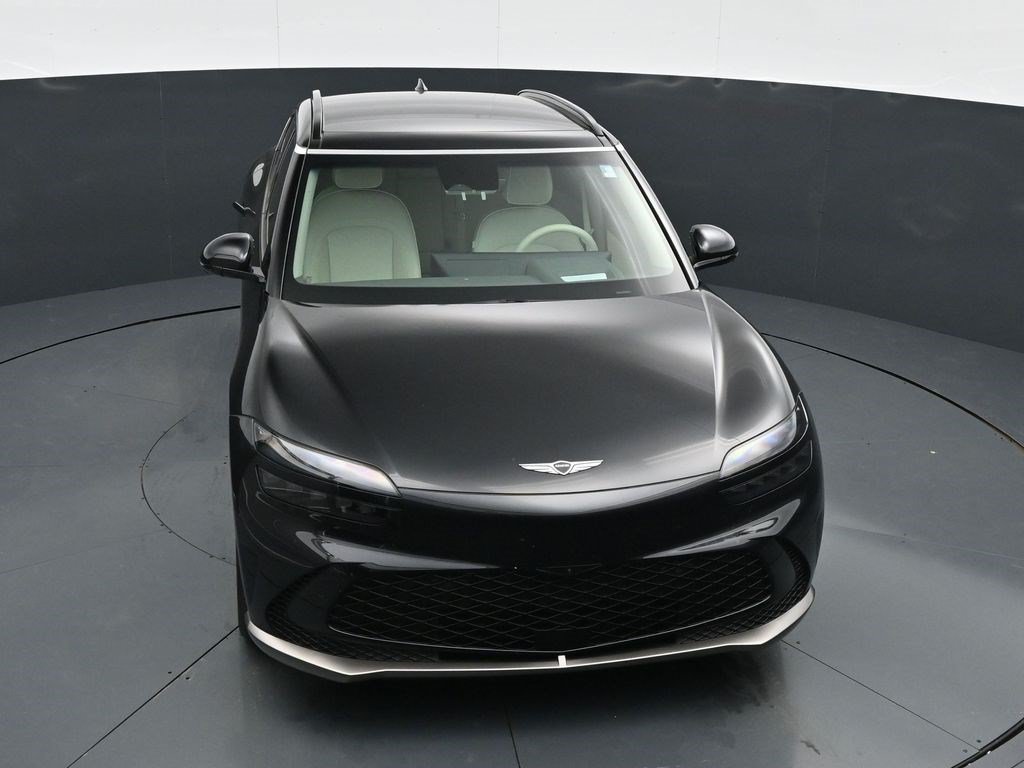 Used 2025 Genesis GV60 Advanced AWD/4WD image 25