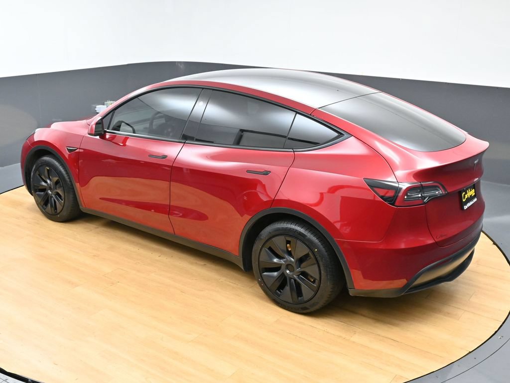Used 2024 Tesla Model Y Long Range RWD image 47