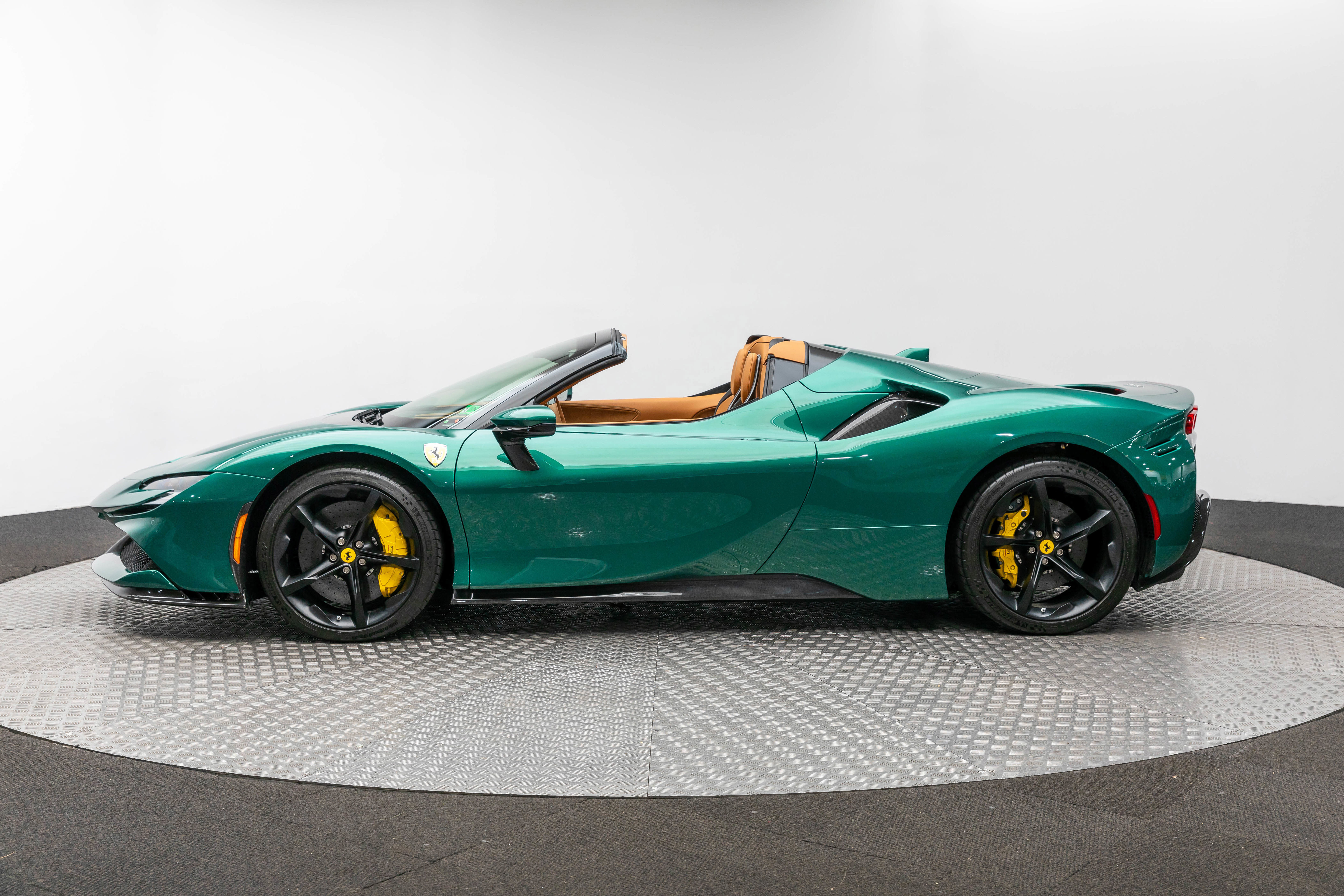 Certified 2024 Ferrari SF90 Spider image 2