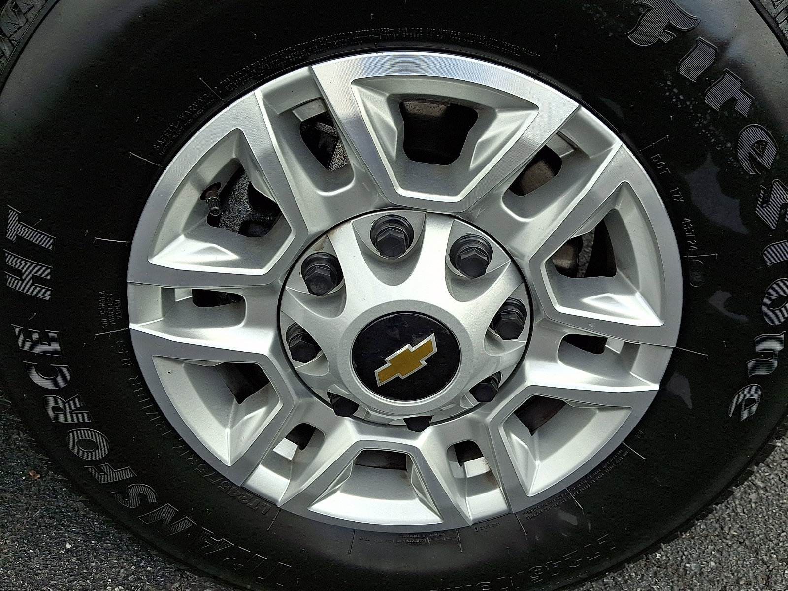 Certified 2025 Chevrolet Silverado 2500 LT w/ Convenience Package image 8