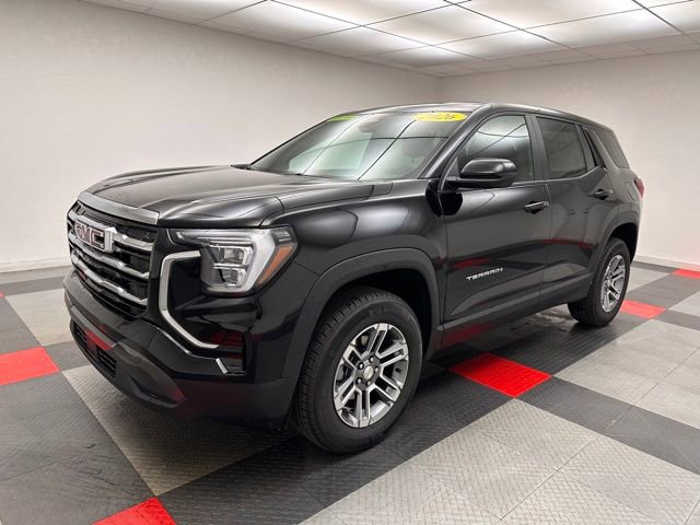 Used 2026 GMC Terrain Elevation FWD image 3