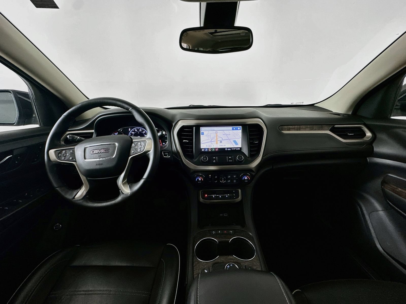 Used 2020 GMC Acadia Denali FWD image 14