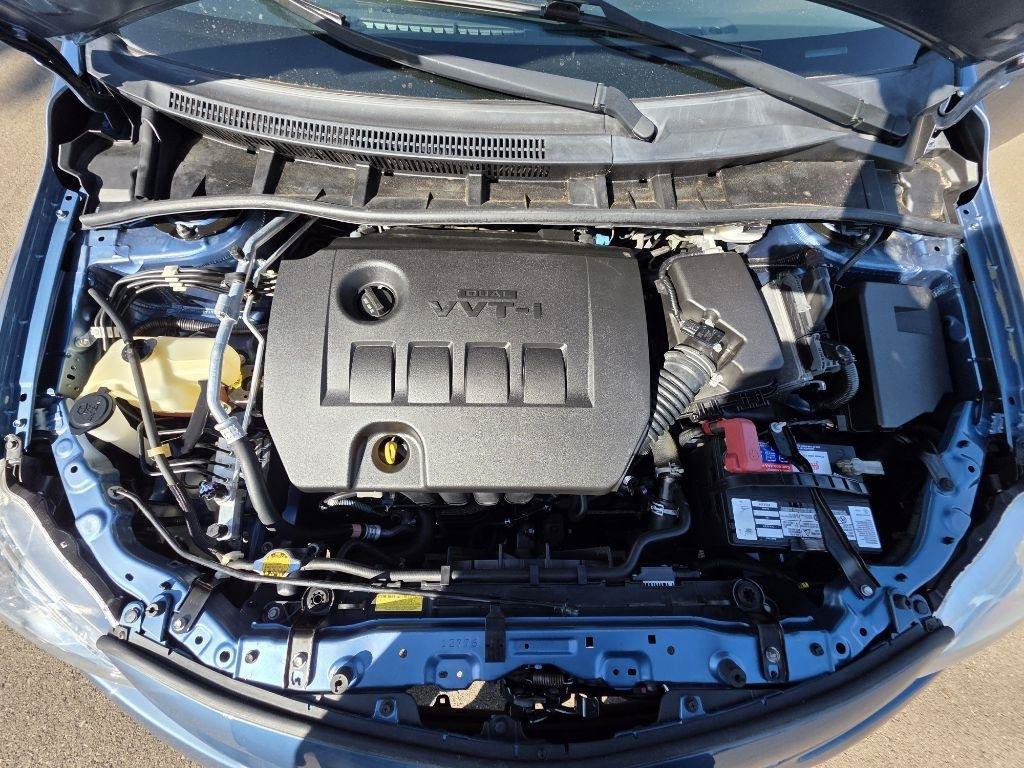 Used 2013 Toyota Corolla LE FWD image 17