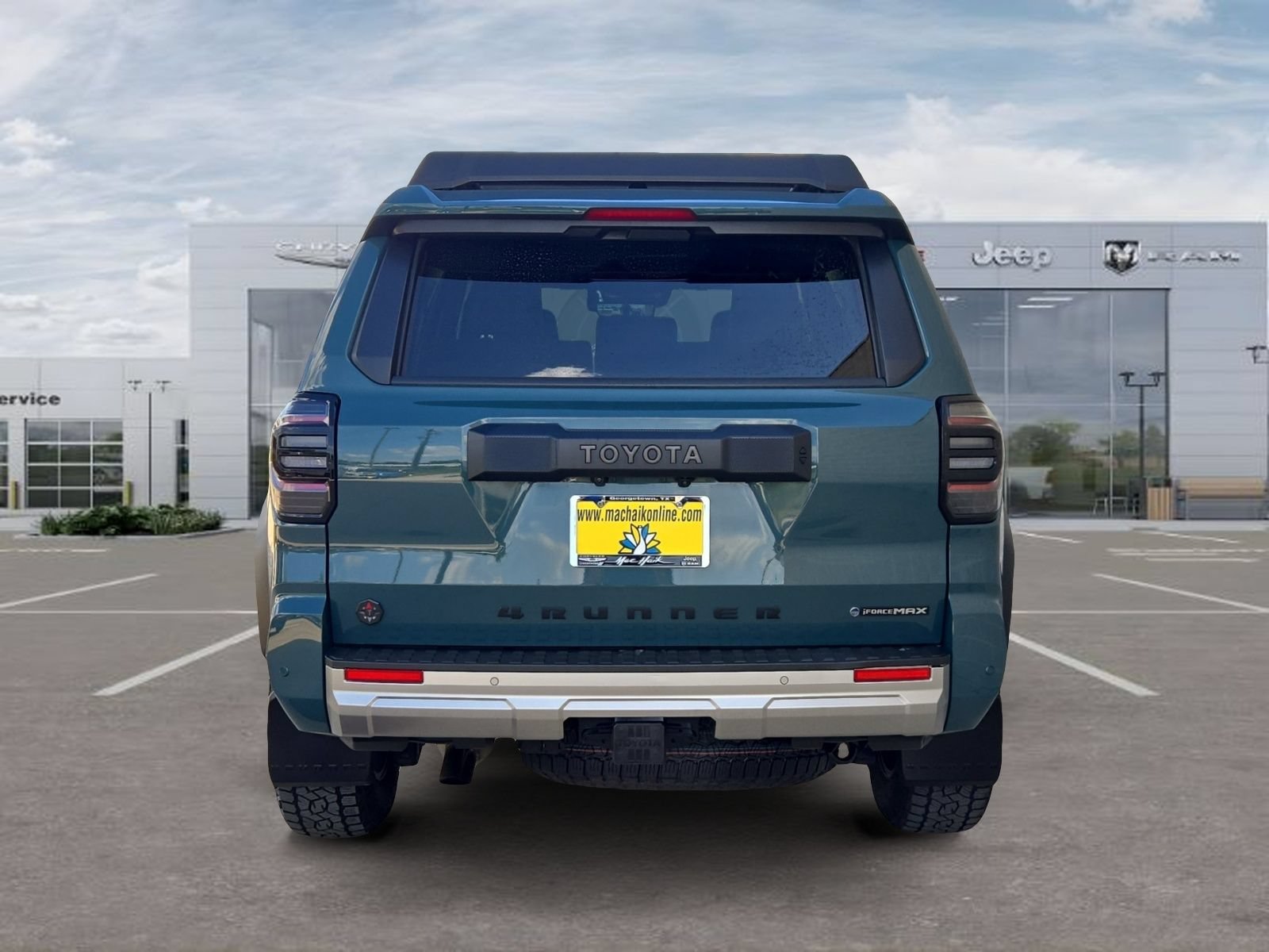 Used 2025 Toyota 4Runner Trailhunter AWD/4WD image 4