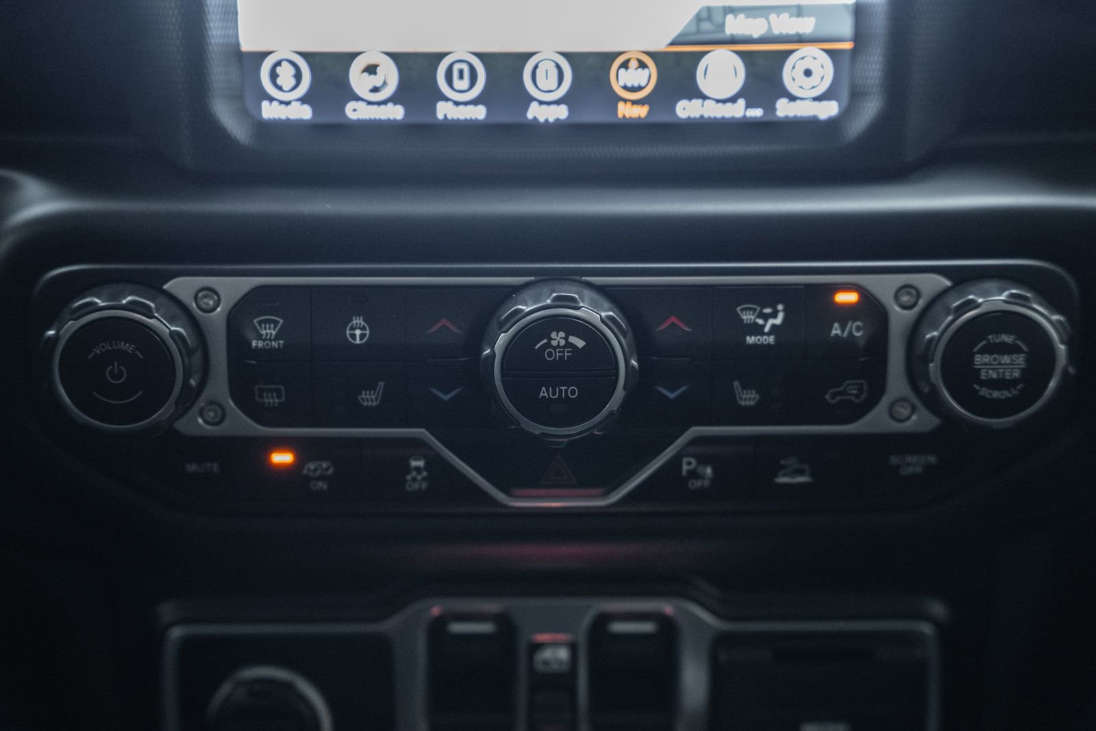 Used 2023 Jeep Wrangler Rubicon 392 image 30