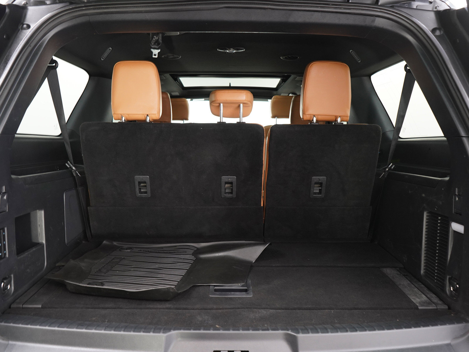 Used 2023 Ford Expedition Max Platinum AWD/4WD image 11