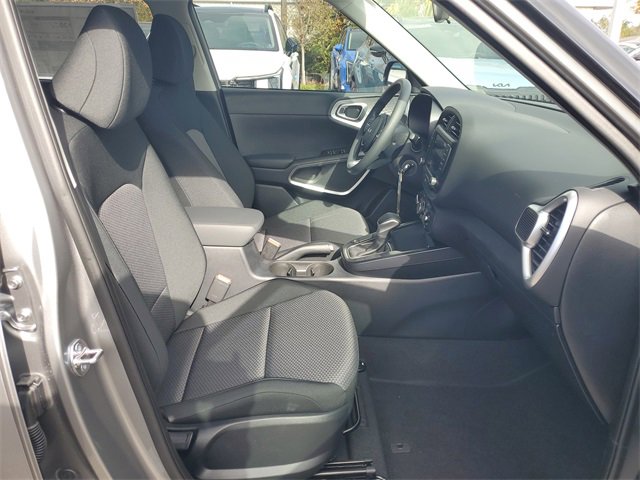 New 2025 Kia Soul LX image 7
