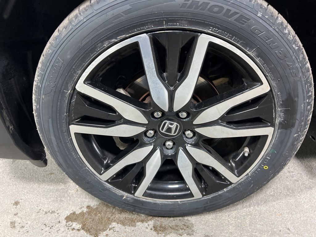 Used 2022 Honda Pilot Touring image 42