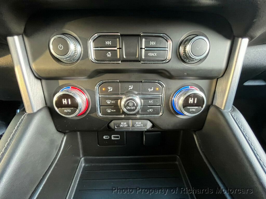 Used 2022 GMC Yukon XL SLE image 30