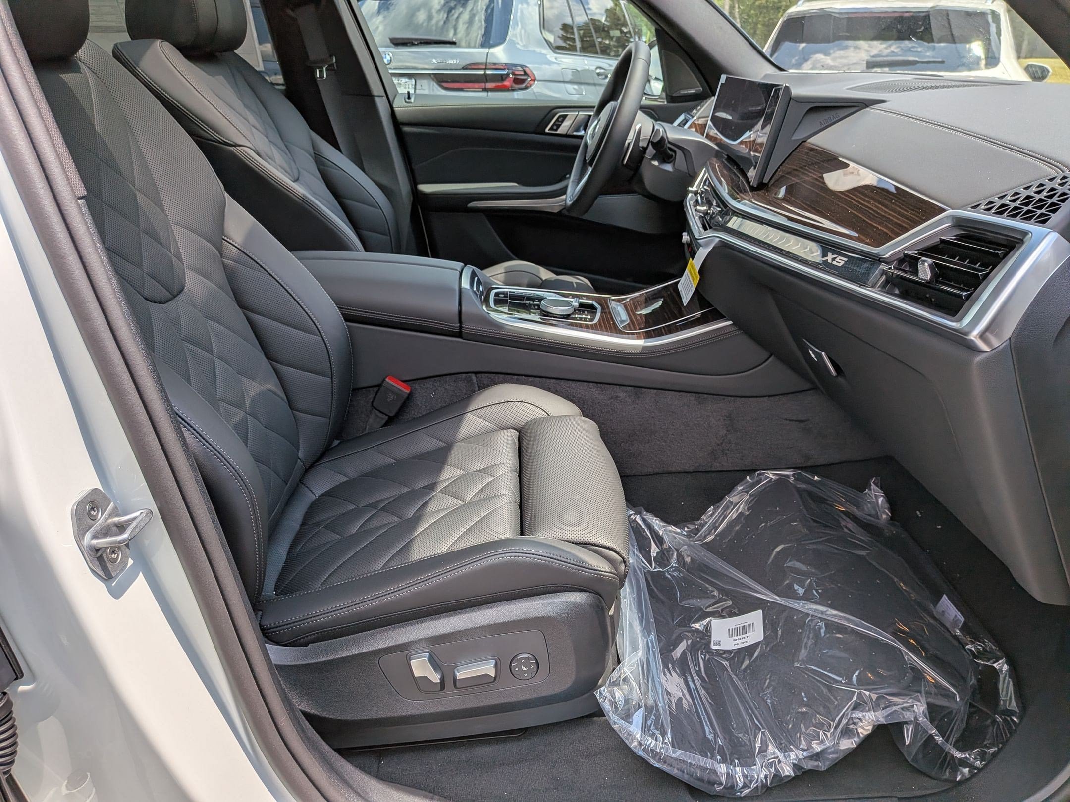New 2026 BMW X5 sDrive40i w/ M Sport Package RWD image 37