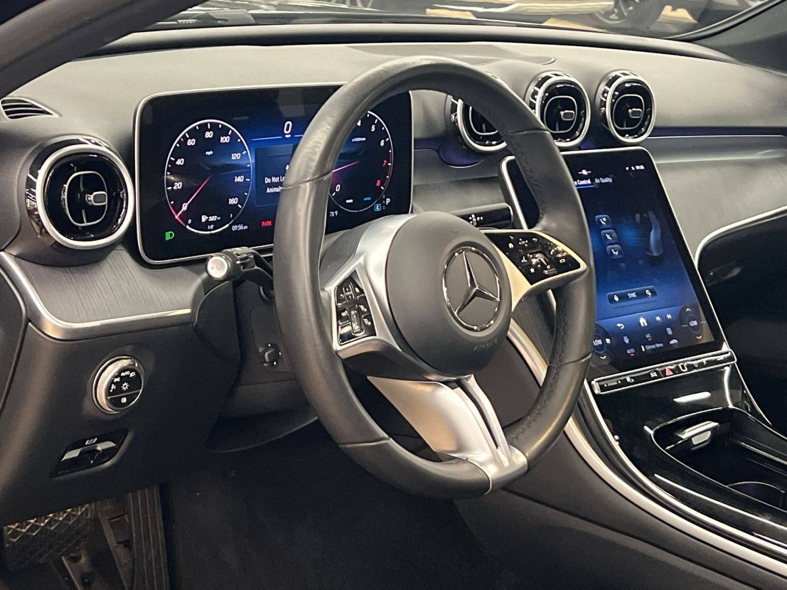 Used 2025 Mercedes-Benz C 300 4MATIC Sedan image 14