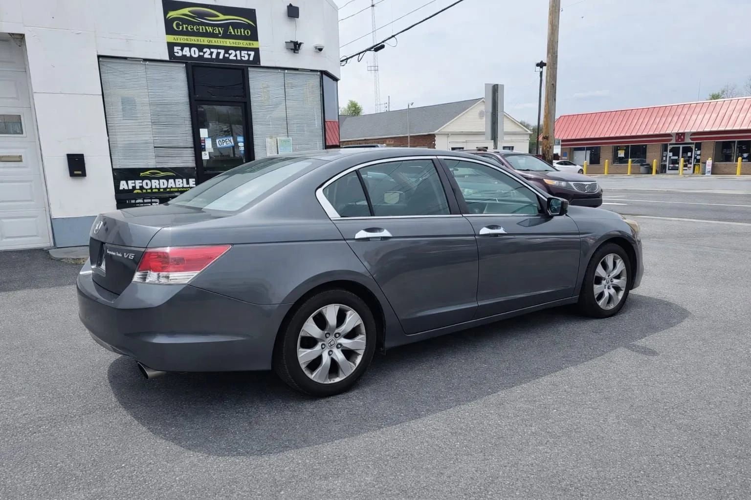 Used 2009 Honda Accord EX image 6