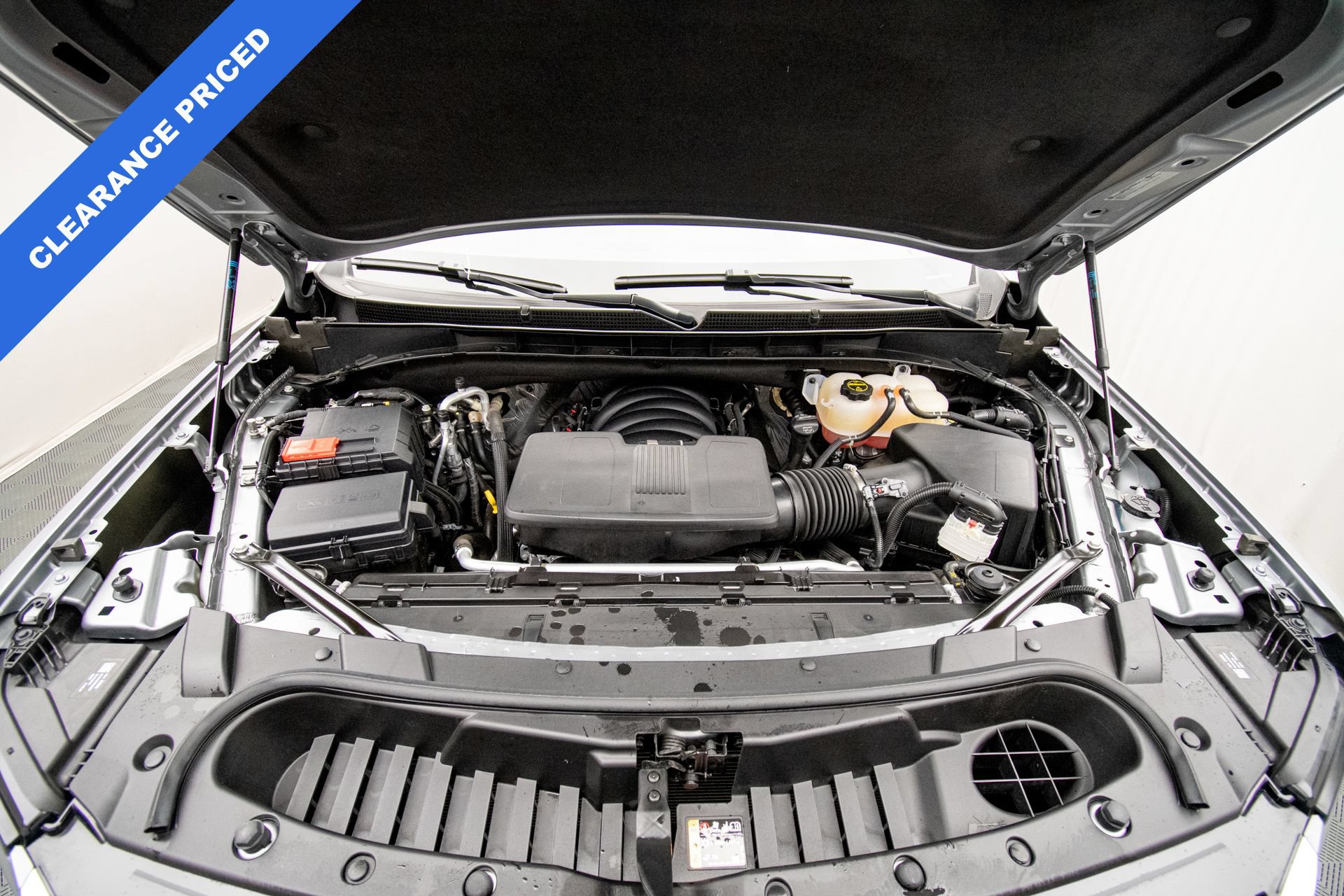 Used 2025 GMC Yukon Denali AWD/4WD image 31