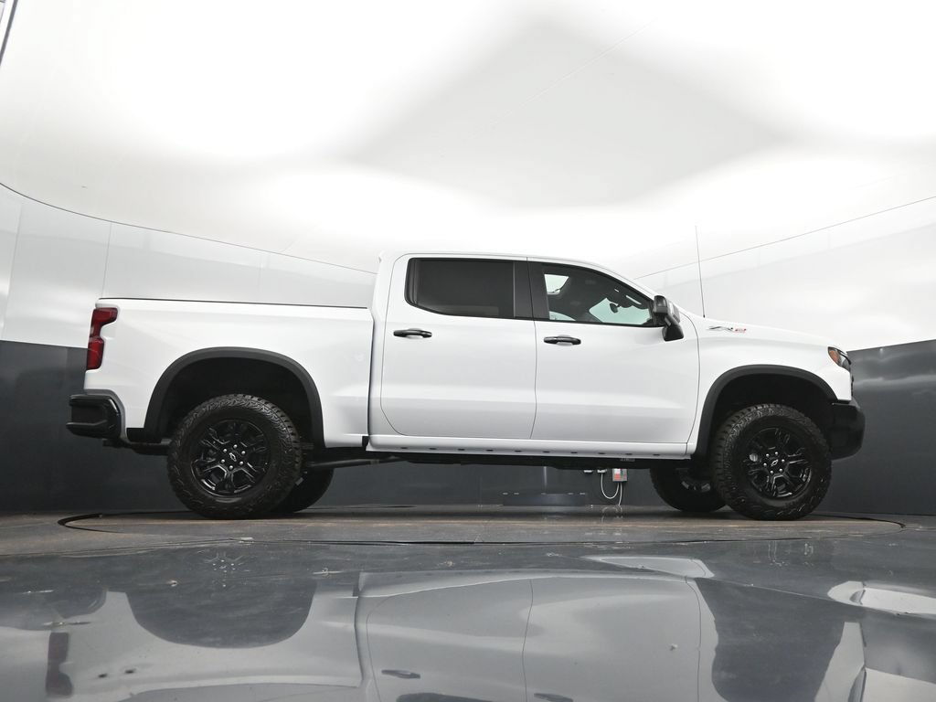 New 2026 Chevrolet Silverado 1500 ZR2 w/ LPO, Dark Essentials Package AWD/4WD image 45