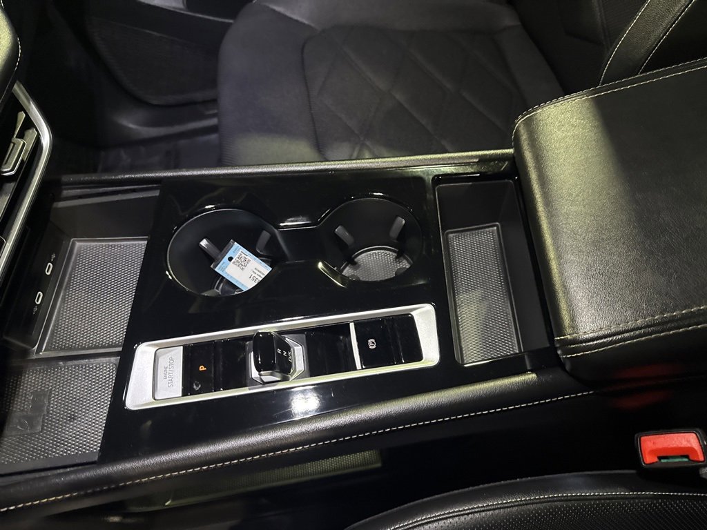 Used 2024 Volkswagen Atlas SE image 21