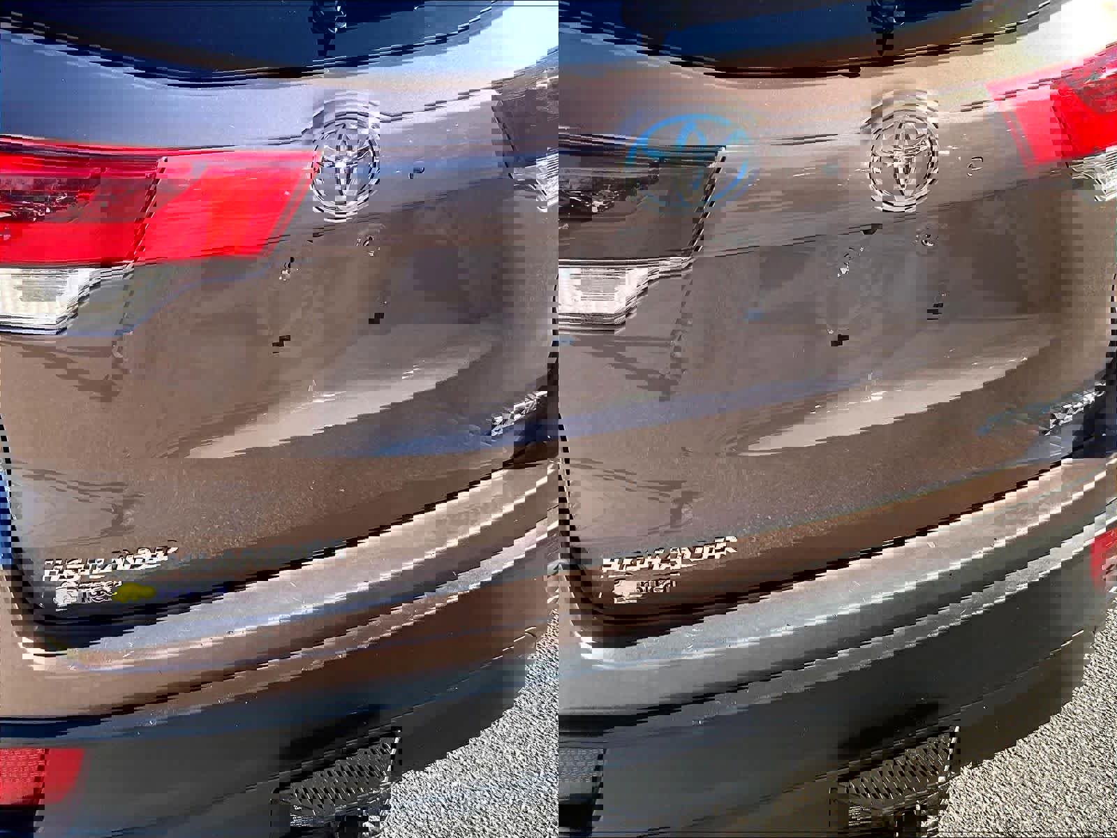 Used 2017 Toyota Highlander XLE image 29