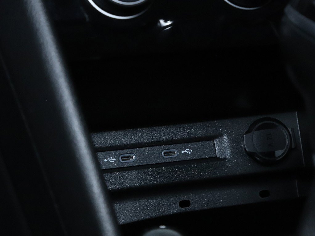 Used 2024 Volkswagen Taos S image 25