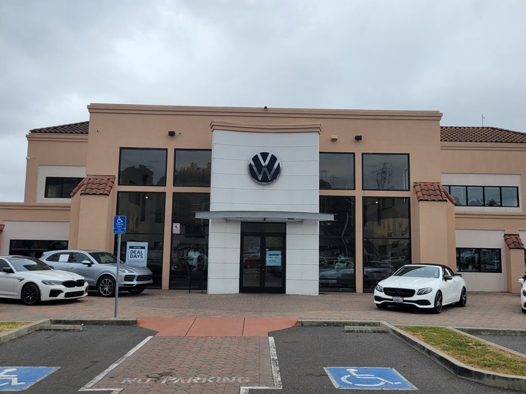 New 2026 Volkswagen Tiguan SE AWD/4WD image 9