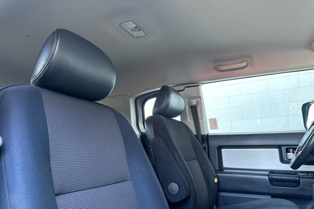 Used 2007 Toyota FJ Cruiser 2WD image 14
