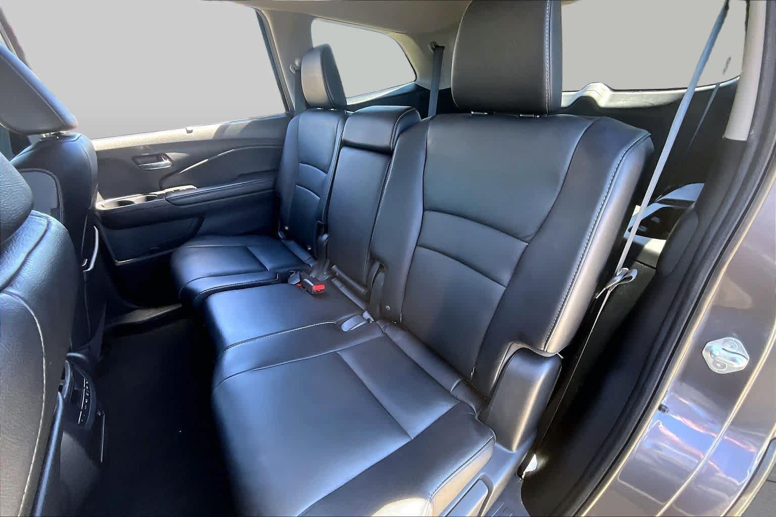 Used 2021 Honda Pilot Special Edition image 20
